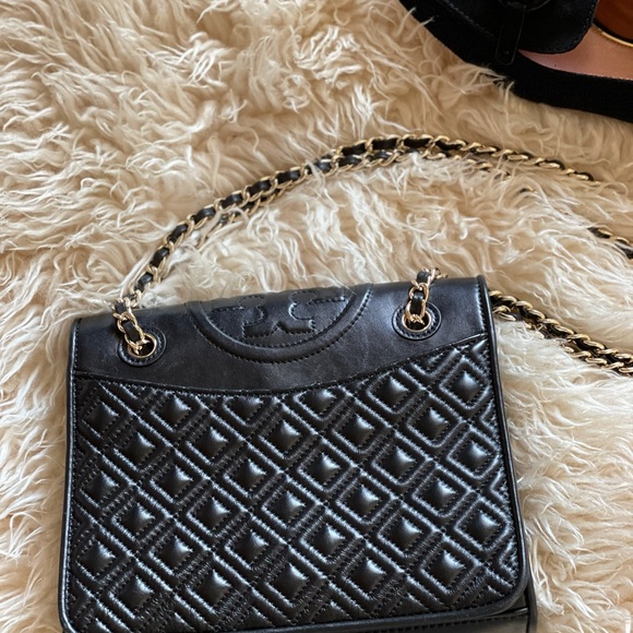 Tory Burch classic Fleming medium bag - Picture 3 of 10